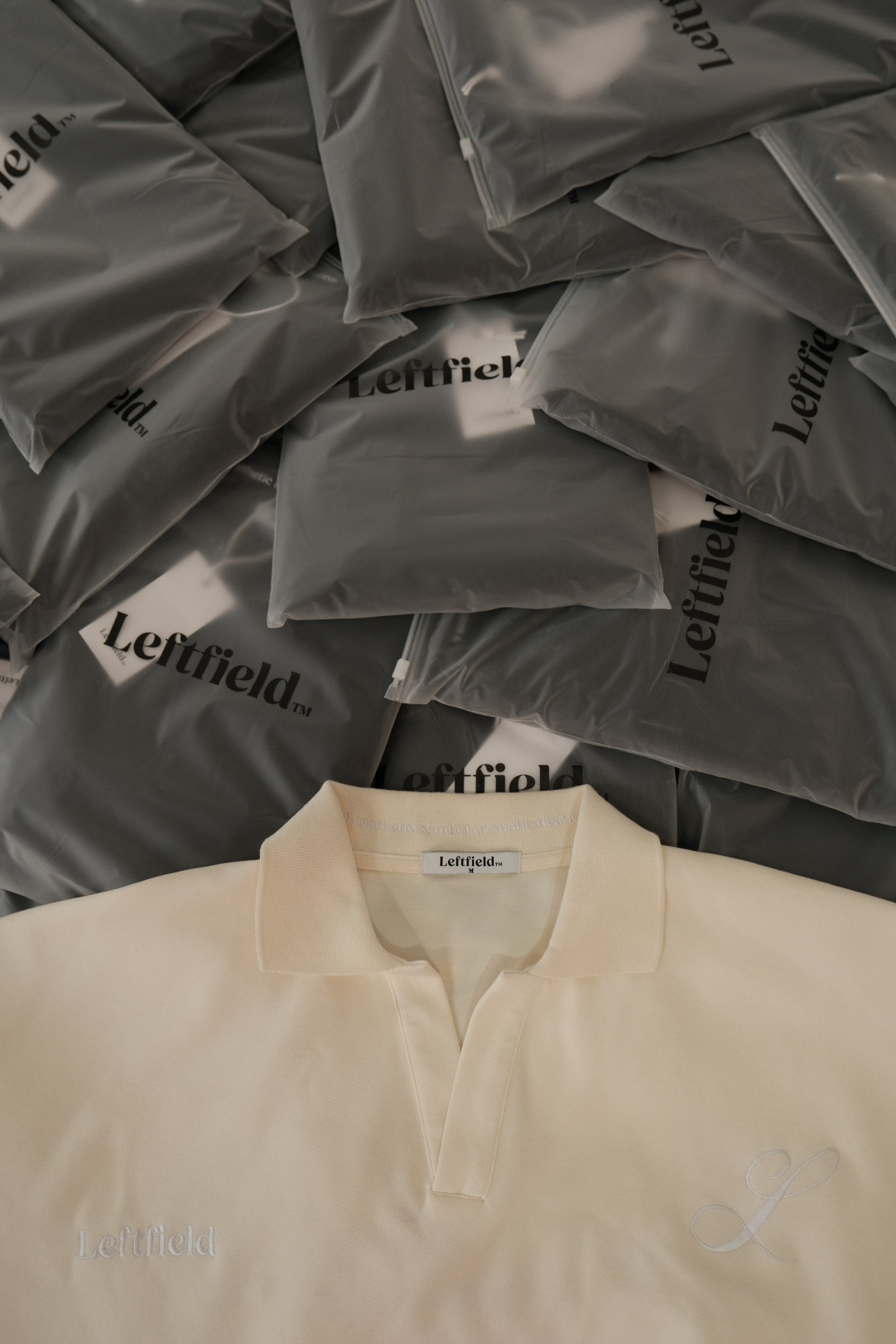 The Leftfield Polo - OFF WHITE